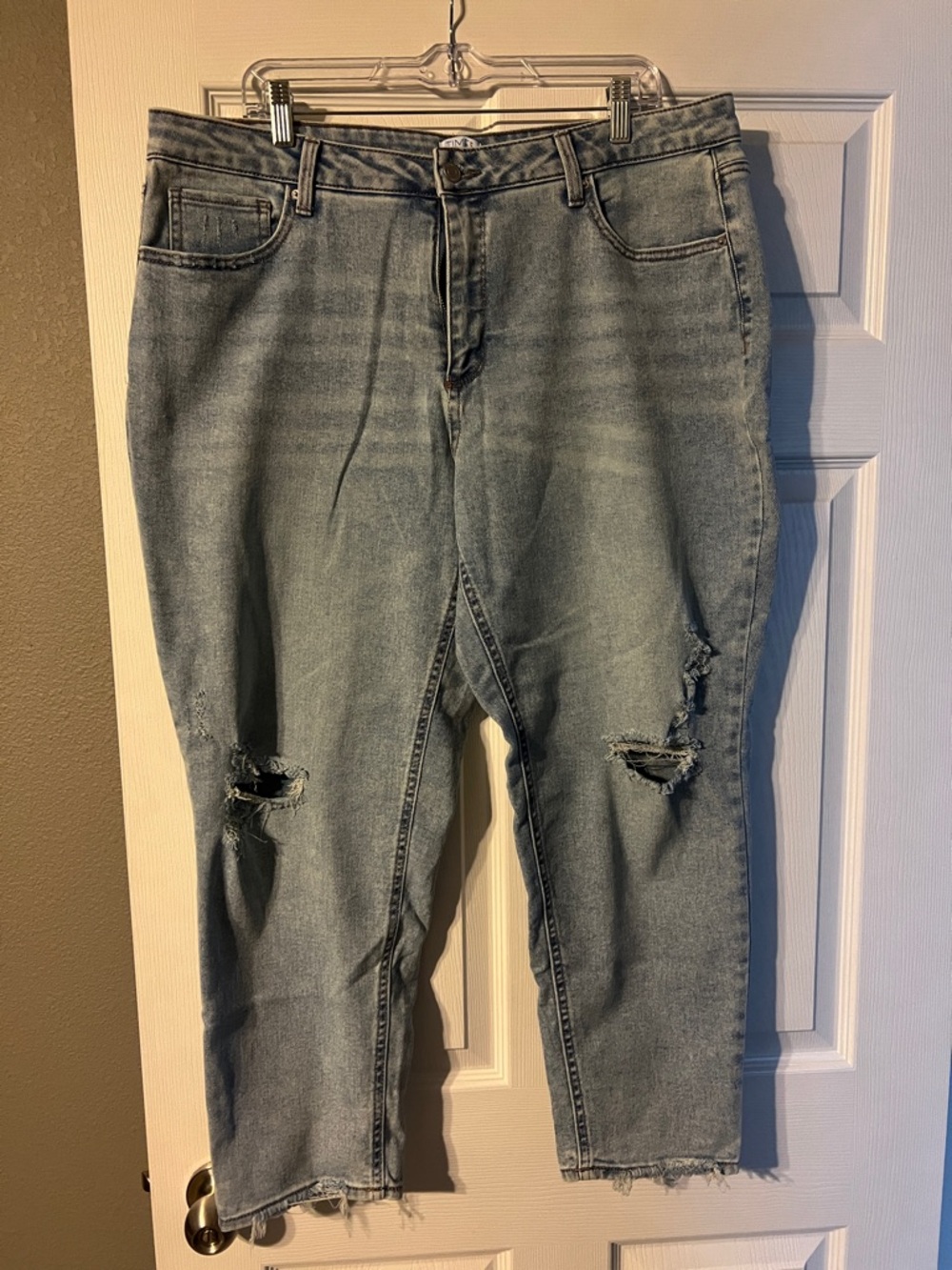 Women’s Distressed Light Blue Denim Jeans